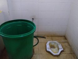 WC Gerha Kemahasiswaan Unila Belum Penuhi Standar Jamban Layak