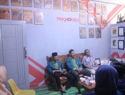 Kunjungan ke Teknokra, Pejabat Rektorat Ajak Pers Kampus Bersinergi