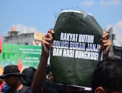Peringati Hari Buruh Internasional, Rakyat Lampung Tuntut Kesejahteraan