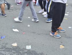 Minim Kesadaran dan Tempat Sampah, Jalan Sehat HUT Bandar Lampung Sisakan Sampah