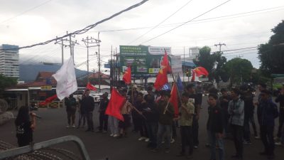 Imbas Gelar Pahlawan Soeharto, Mahasiswa Lampung Lakukan Aksi Pencerdasan