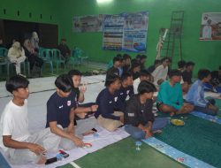 Mahasiswa Hubungan International Unila Edukasi Bahaya Judi Online dan Human Trafficking Melalui Nobar Film No More Bets di Desa Lematang