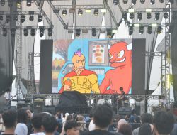 Ribuan Penonton Padati Konser Semesta Merestui Hari Kedua