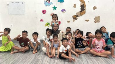Berani Keluar dari Zona Nyaman, Mahasiswi Hukum Unila Terbang ke Vietnam untuk Mengajar 